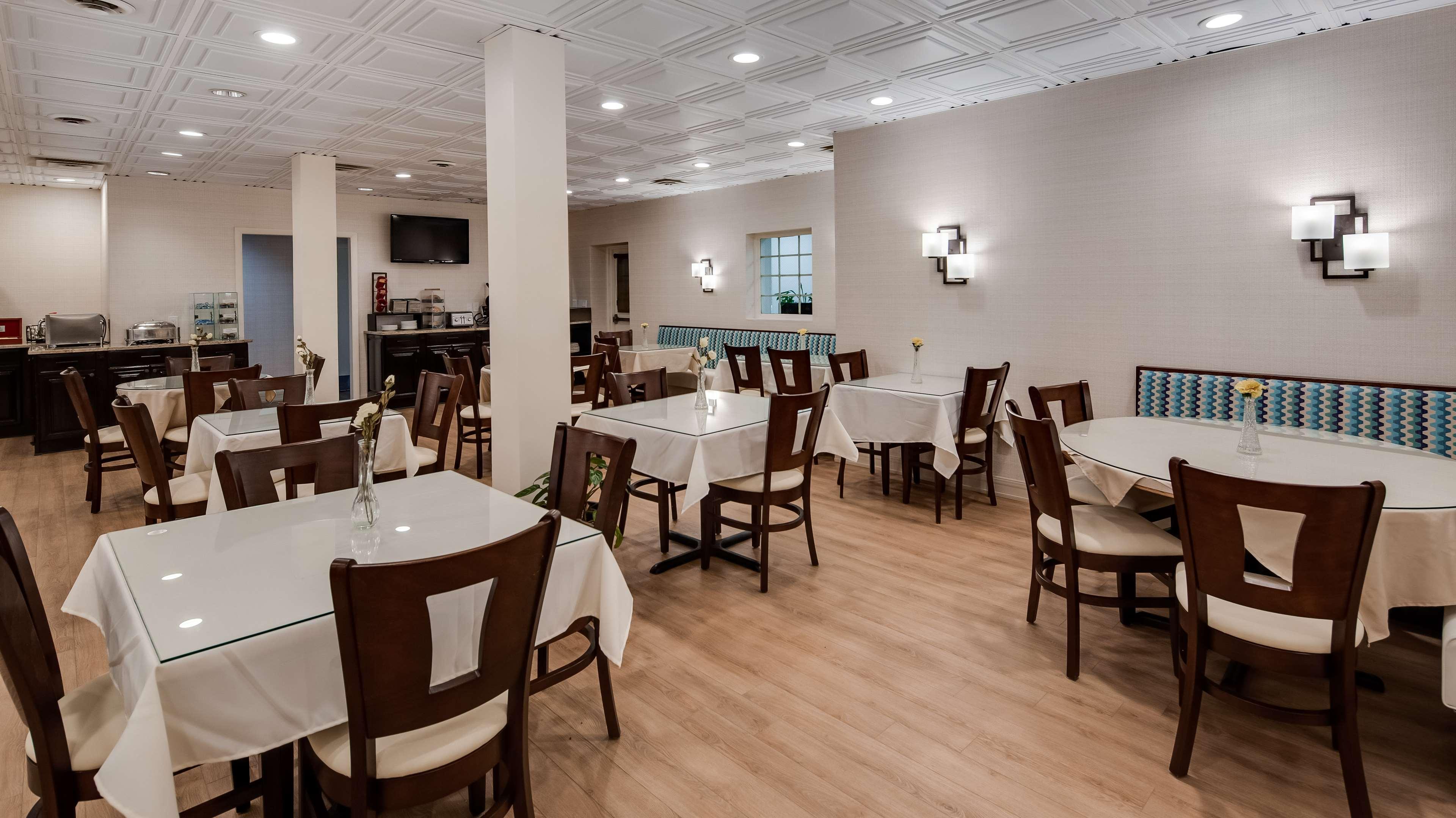 Best Western PLUS Morristown Inn Exterior foto