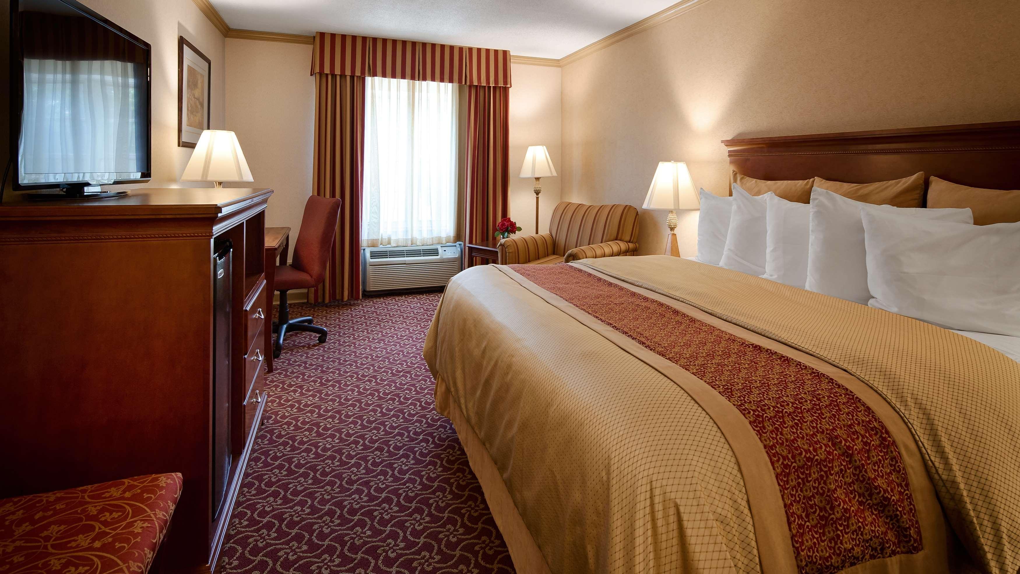 Best Western PLUS Morristown Inn Exterior foto