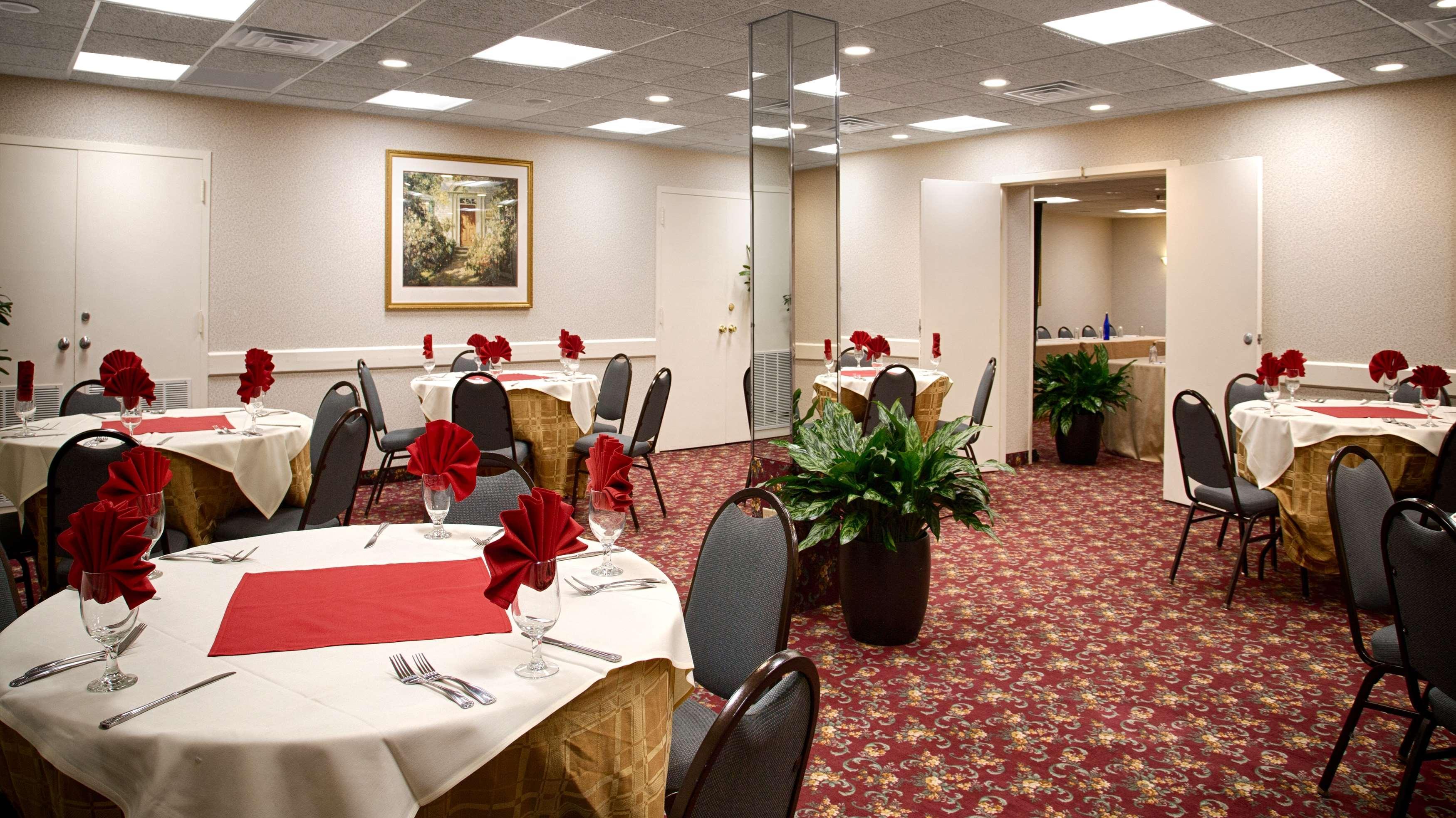 Best Western PLUS Morristown Inn Exterior foto